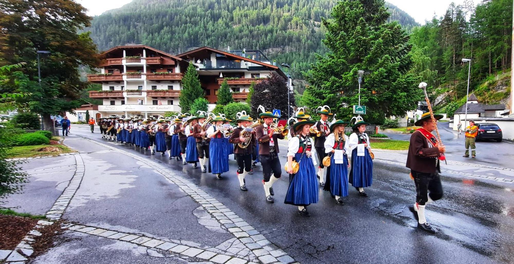 Alpin Apart Maurer Langenfeld Bagian luar foto